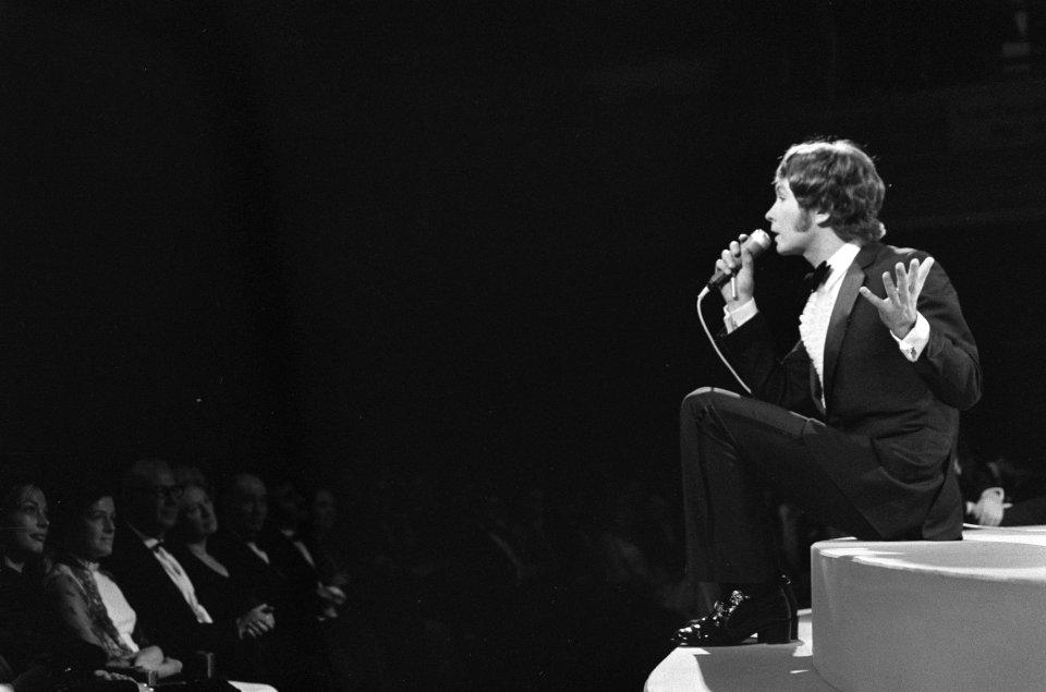 Grand Gala du Disque in RAI Amsterdam. J. Vincent Edwards, Bestanddeelnr 923-3025