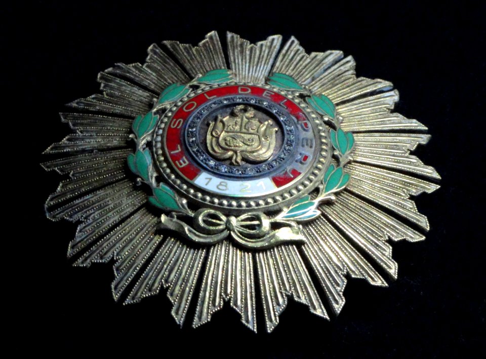 Grand Cross with Diamonds of the Order of the Sun of Peru - Memorial JK - Brasilia - DSC00443