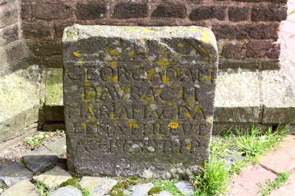 Grabstein1 kleve-griethausen