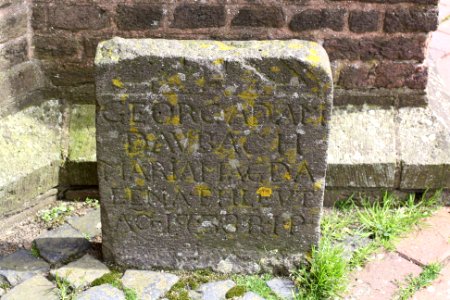 Grabstein1 kleve-griethausen