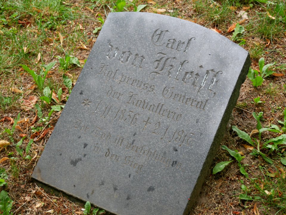 Grabstein Carl von Kleist