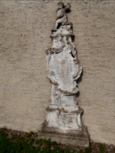 Grabstein an der Kirche in Breternitz, Kaulsdorf 4
