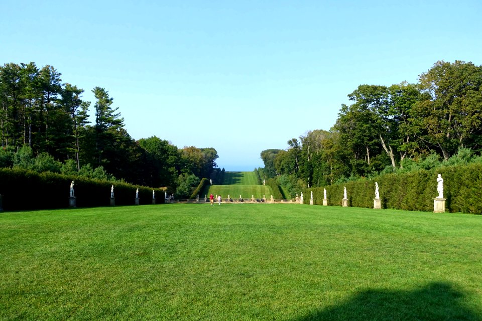 Grand Allée - Castle Hill on the Crane Estate - Ipswich, Massachusetts, USA - DSC06364