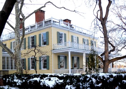 Gracie Mansion snow jeh
