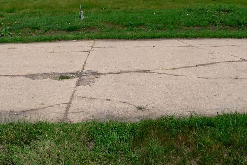 Grand Island Lincoln Hwy seedling mile pavement section 1