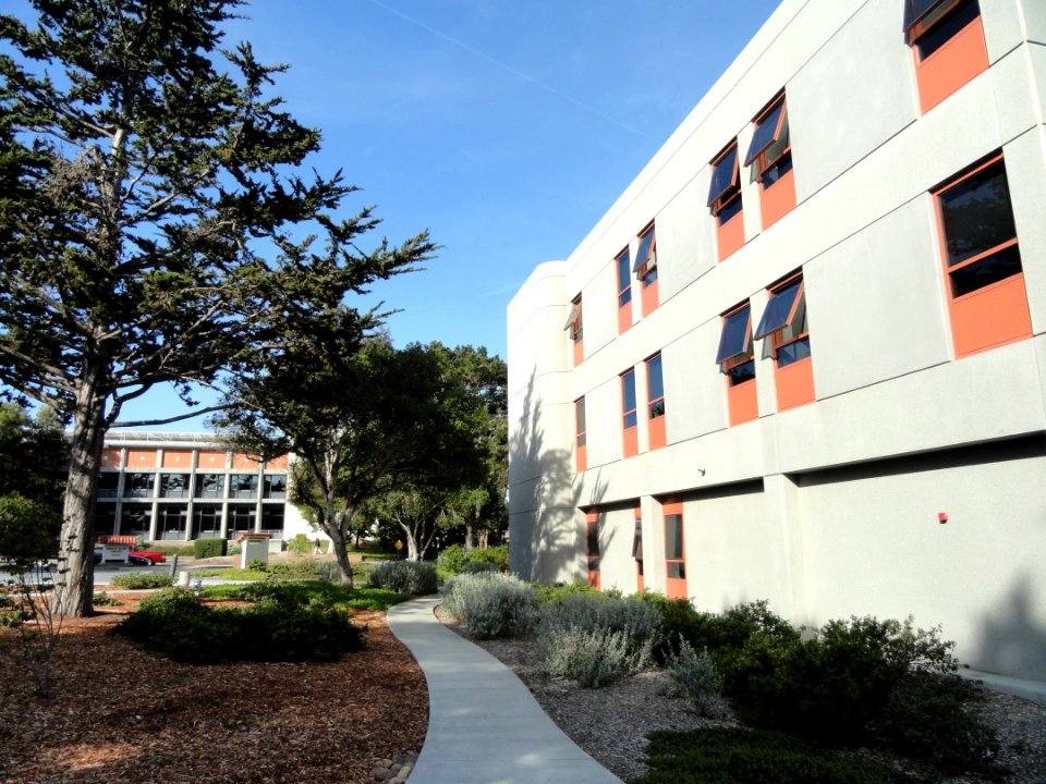 Graduate School of Operational and Information Sciences - Naval Postgraduate School - DSC06793