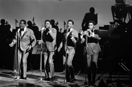 Grand Gala du Disque . The Four Tops, Bestanddeelnr 921-1506