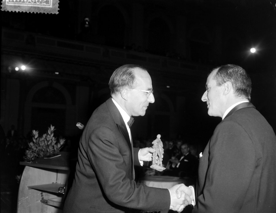 Grand Gala du Disque Classique . Minister Cals, Bestanddeelnr 915-6002