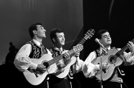 Grand Gala du Disque 1965, Trio Hellenique, Bestanddeelnr 918-2596