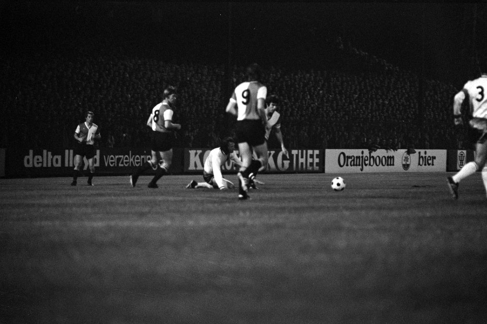 Groningen tegen Ajax 0-0, (avond), Bestanddeelnr 924-9267