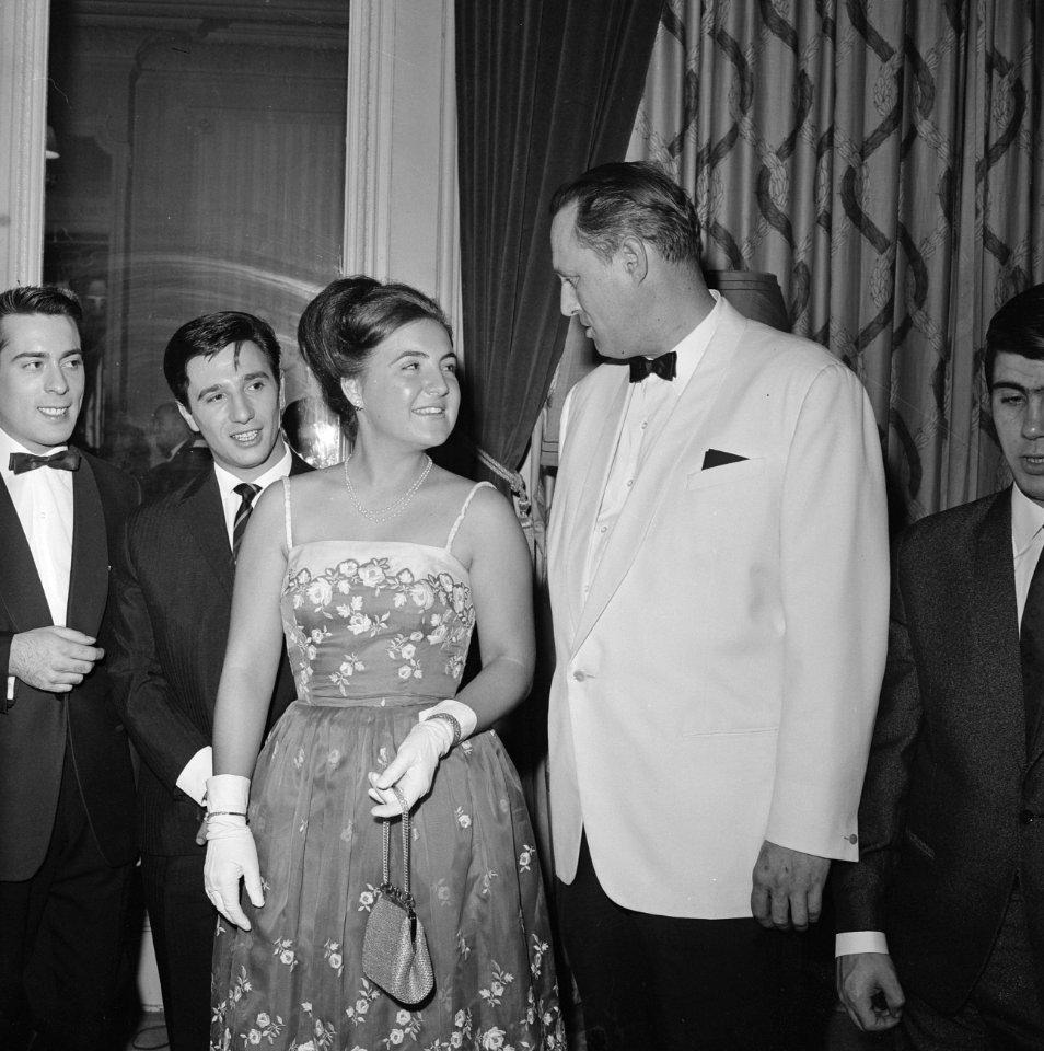 Grand Gala du Disque populier in Kurhaus te Scheveningen Prinses Margriet en Pet, Bestanddeelnr 915-6281