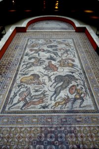 Grand hunting mosaic, Apamea, Syria, c. 415-420 AD - Cinquantenaire Museum - Brussels, Belgium - DSC09030