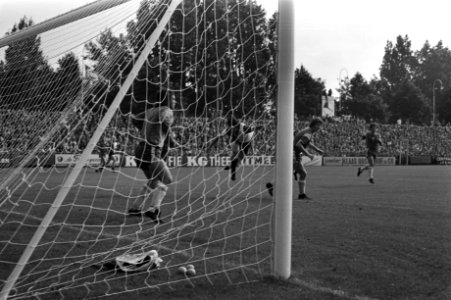 Groningen tegen Feyenoord 1-4, Bestanddeelnr 925-8379