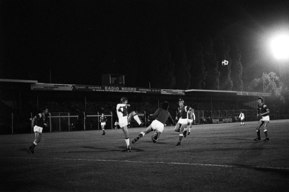 Groningen tegen Ajax 0-0, (avond), Bestanddeelnr 924-9265