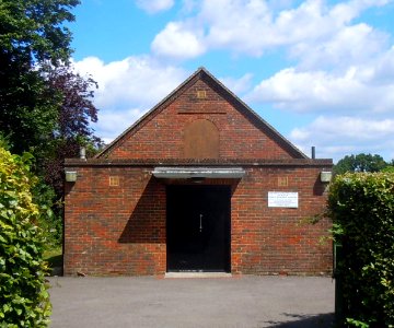 Grove Meeting Room (Plymouth Brethren), Grove Road, Horley (August 2016) (2)