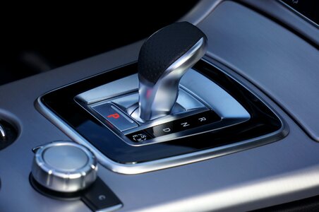 Benz motor luxury