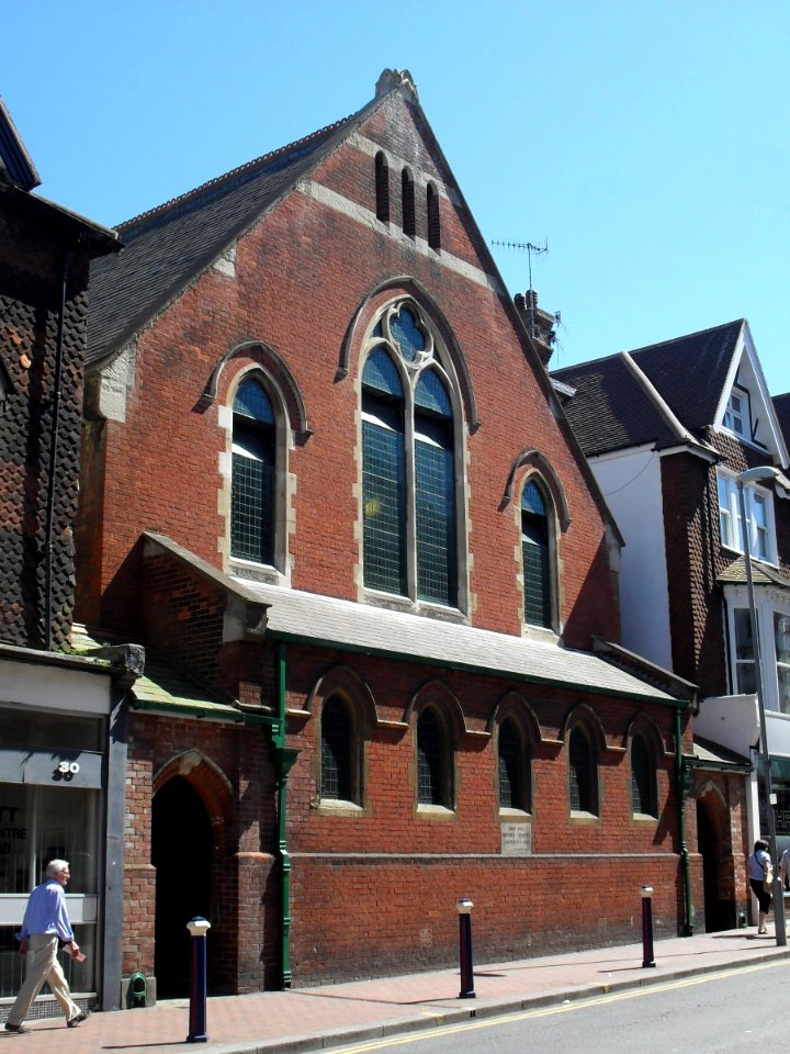 Grove Road Strict Baptist Church, Grove Road, Eastbourne (May 2010) (2)