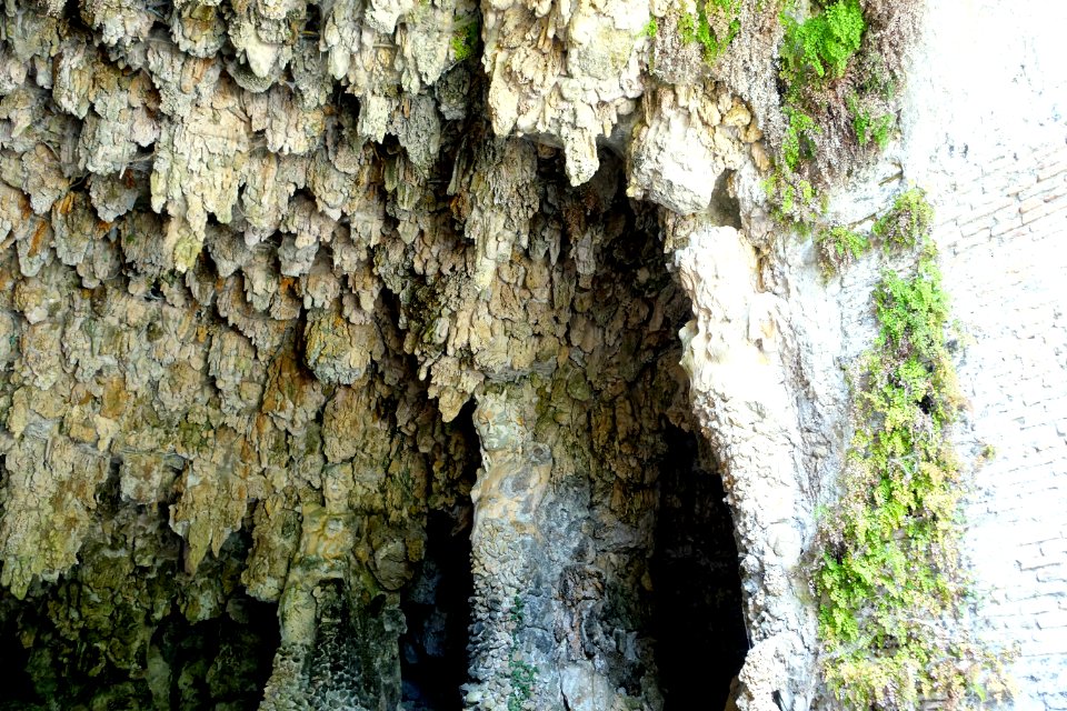 Grotto - Villa Farnese - Caprarola, Italy - DSC02235