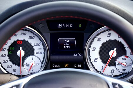 Benz motor luxury