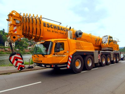 Grove telescopic crane in Germany pic1
