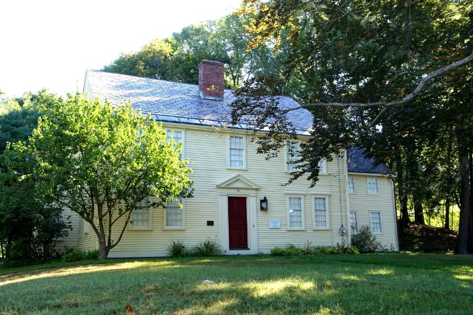 Grout-Heard House, c. 1740 - Wayland, Massachusetts - DSC02227