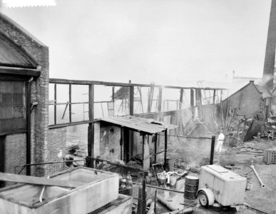 Grote brand bij Metaalwarenfabriek te Rotterdam, Bestanddeelnr 910-4294