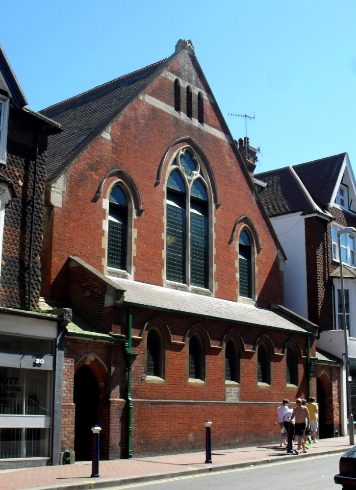 Grove Road Strict Baptist Church, Grove Road, Eastbourne (May 2010) (1)