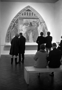 Grote belangstelling voor tentoonstelling Frescos uit Florence in Rijksmuseum , Bestanddeelnr 921-9642
