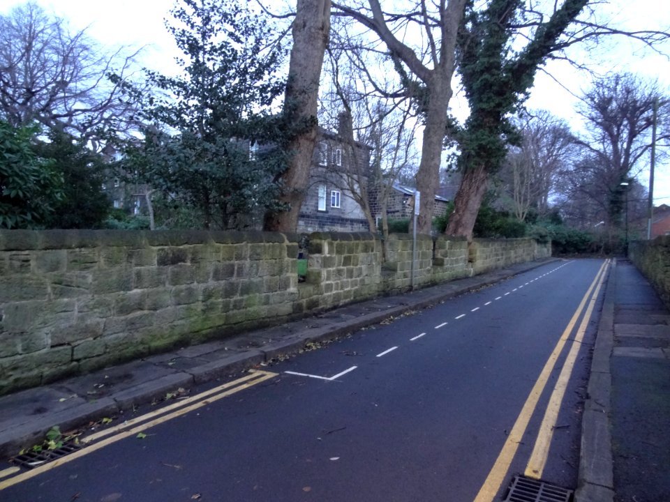Grosvenor-Terrace-wall