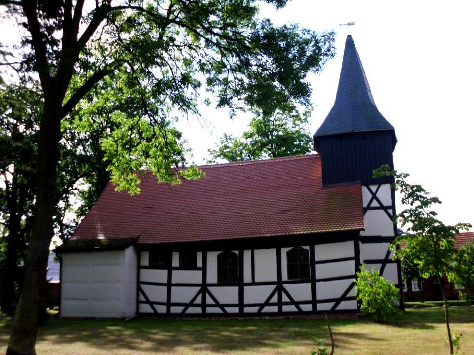 Grube Dorfkirche 4