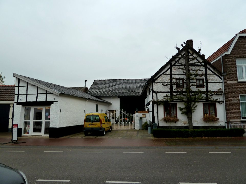 Gronsveld-Rijksweg 119 (2)