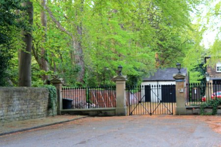 Grosvenor Road, Headingley 2019-04-28 (34)