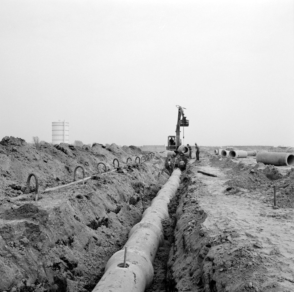 Grondwerkzaamheden, drainage, buizen, machines, Bestanddeelnr 169-1238