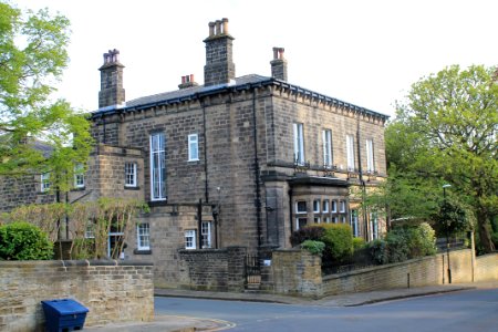 Grosvenor Road, Headingley 2019-04-28 (16)