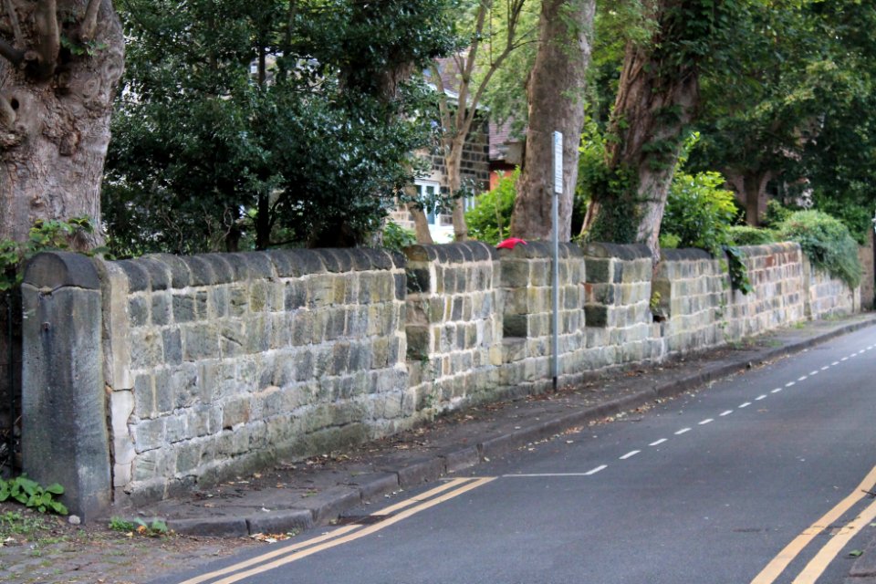 Grosvenor Terrace wall 2019-08-23