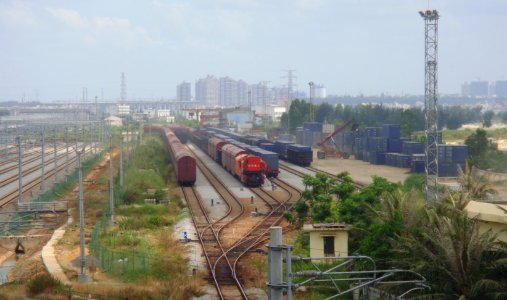 Guangdong-Hainan Railway trains