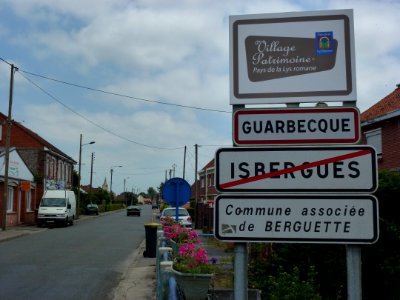Guarbecque (Pas-de-Calais) city limit sign