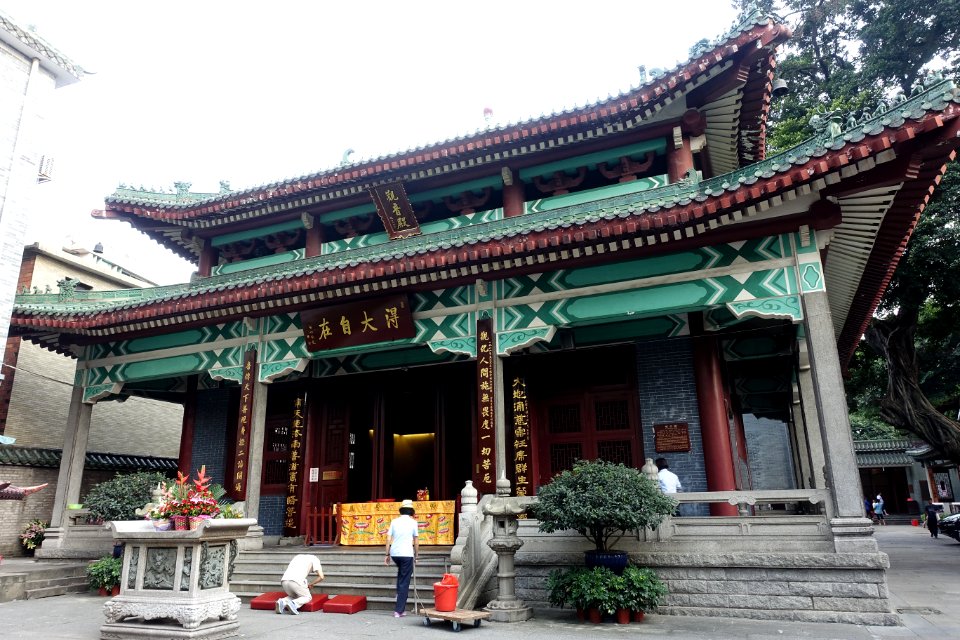 Guanyin Hall, the Temple of the Six Banyan Trees in 2017
