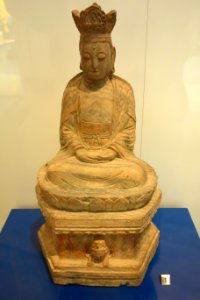 Guanyin on dragon throne, China, Tangxian, Hebei Province, Ming dynasty, 1409, gray marble - Royal Ontario Museum - DSC03738