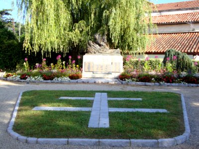 Guéthary (Pyr-Atl., Fr) Monument aux morts
