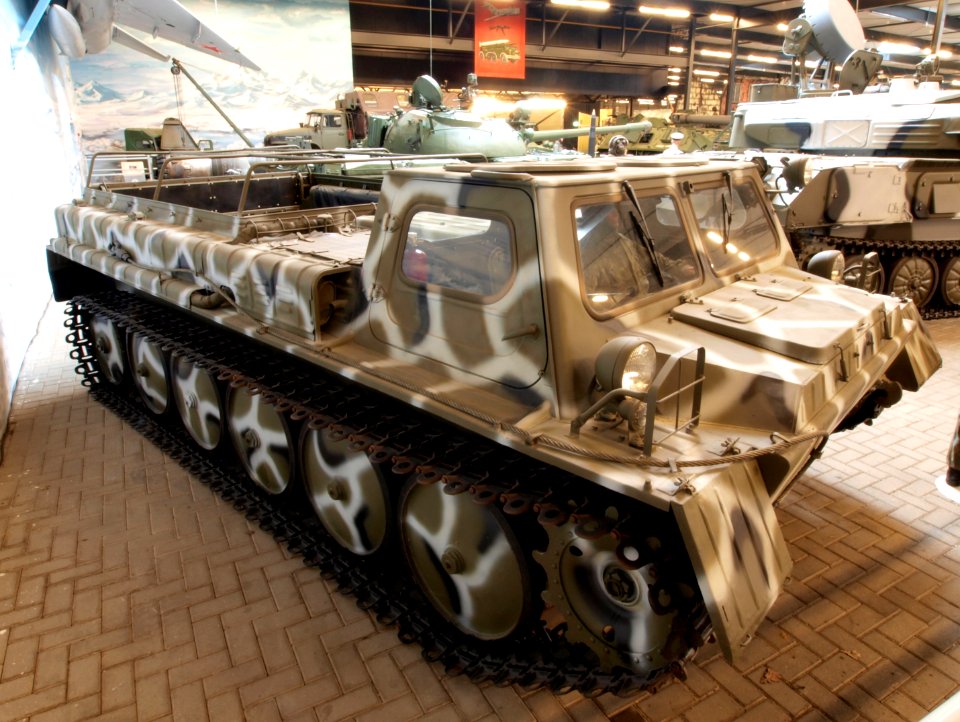 GT-SM, (GAZ-71) Tracker Transporter pic3