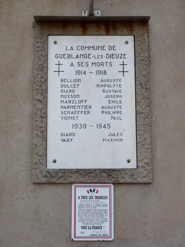 Guéblange-lès-Dieuze (Moselle) plaques monument aux morts