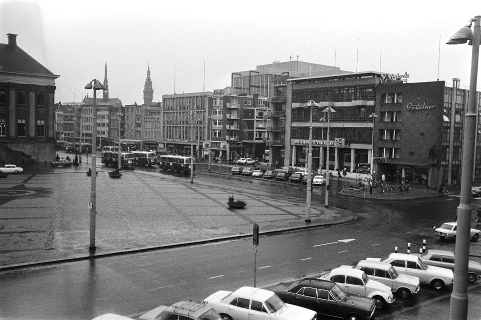 Grote Markt voor het stadhuis van Groningen, Bestanddeelnr 924-3652