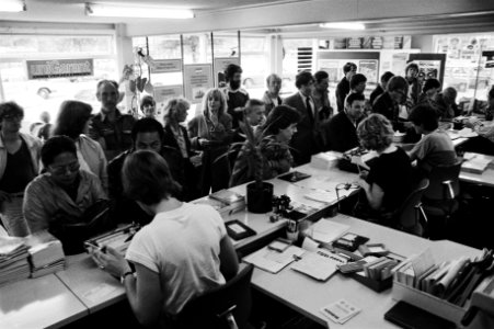 Grote vakantiedrukte op het ANWB-kantoor, Bestanddeelnr 930-9146