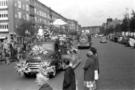 Groente- en fruitcorso in Amsterdam, Bestanddeelnr 912-8985