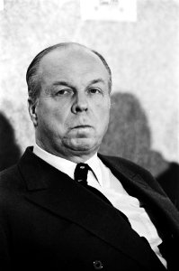 Gualtherus Guup baron Kraijenhoff, voorzitter van het Nederlandse Rode Kruis, Bestanddeelnr 930-5553