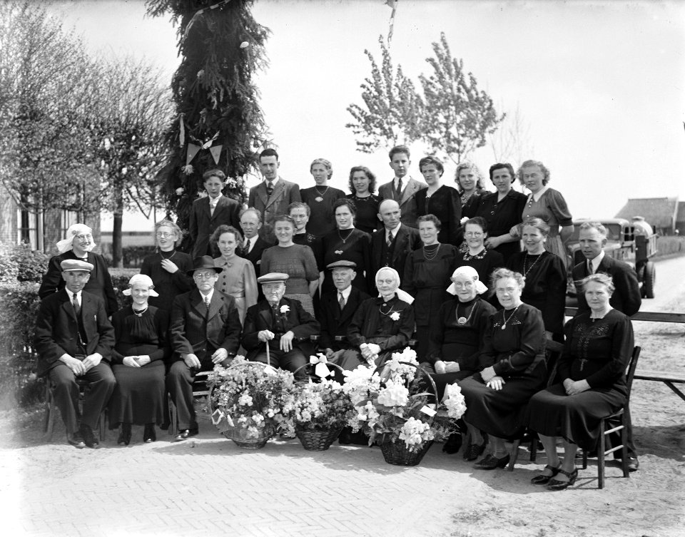Groep 70 jarig huwelijksfeest Steenwijkerwold, Bestanddeelnr 902-7136