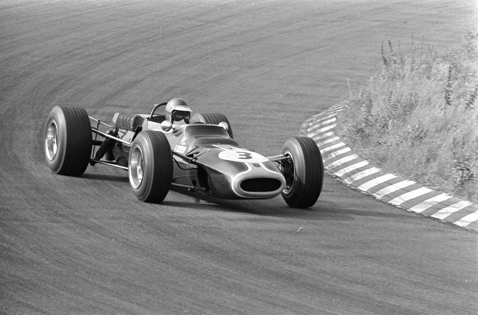 Grote Prijs van Zandvoort Formule II . Nummer 26 Winnaar Jackie Ickx in aktie, 2, Bestanddeelnr 920-5526