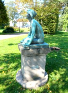 Grodan by Per Hasselberg, in Hoglands park - Karlskrona, Sweden - DSC08320