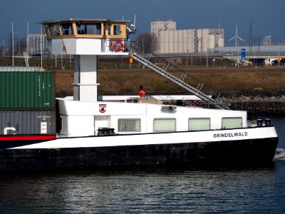 Grindelwald ENI 07001731 op het Hartelkanaal, pic1